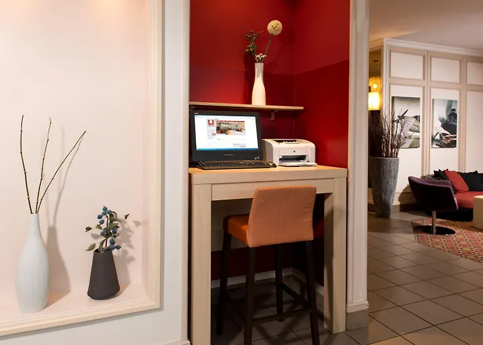 Leonardo Bonn Airport 4* Kolonia