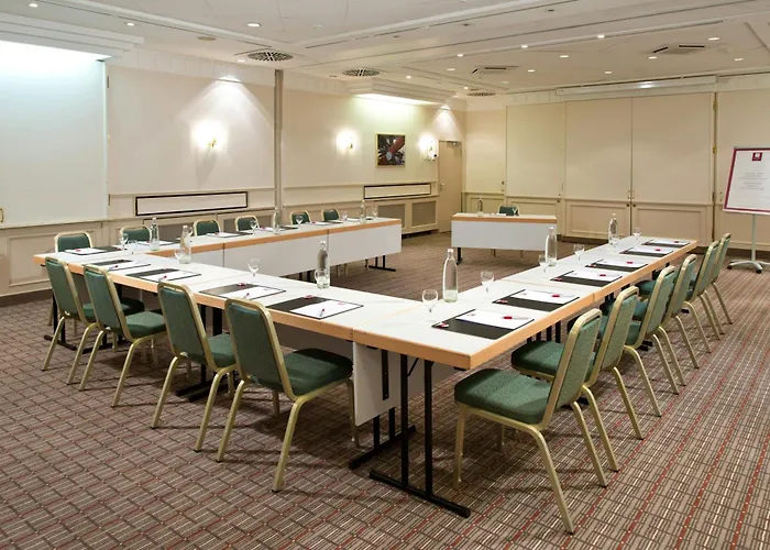 Leonardo Bonn Airport Otel 4*