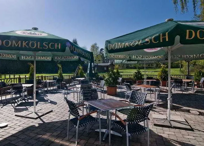 Otel Leonardo Bonn Airport 4*