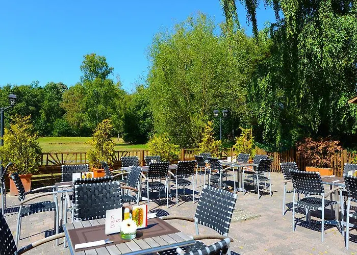 Otel Leonardo Bonn Airport 4*