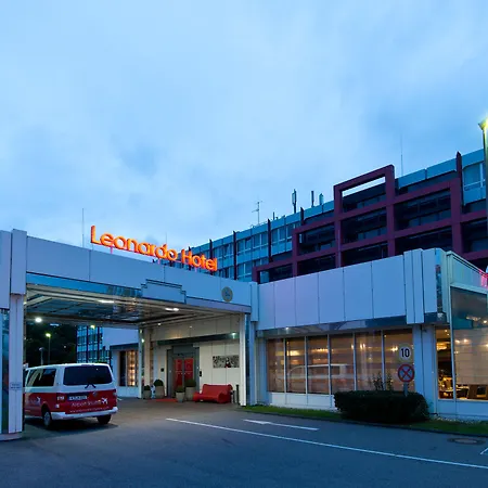 科隆波恩机场莱昂纳多酒店 酒店