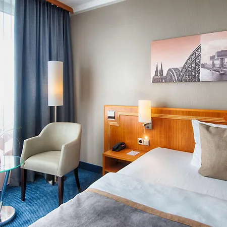 Leonardo Bonn Airport Кёльн