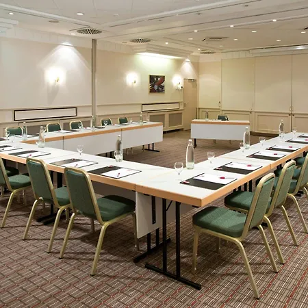Leonardo Bonn Airport Otel 4*