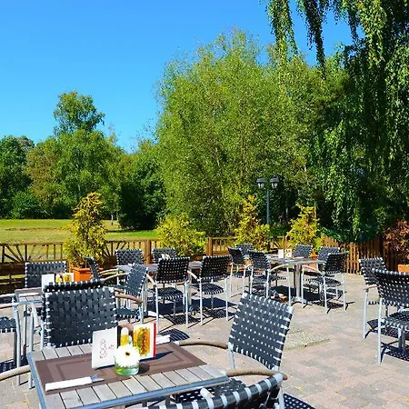 Hotel Leonardo Bonn Airport 4*