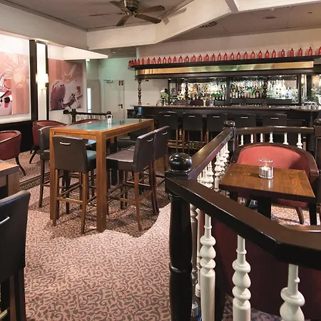 科隆波恩机场莱昂纳多酒店 酒店 科隆