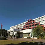 מלון Leonardo Bonn Airport 4*