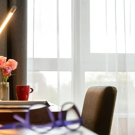 レオナルド ボン エアポート 4* ケルン