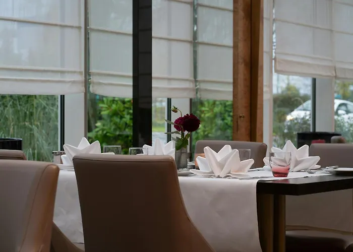 レオナルド ボン エアポート 4*